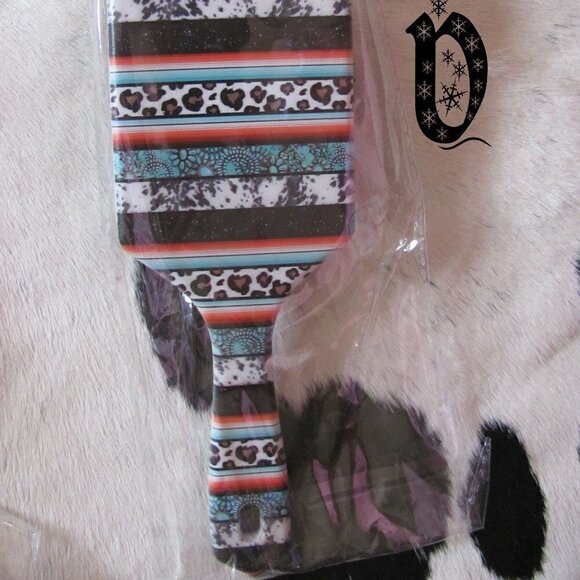 WESTERN STYLE HAIR BRUSHES - Picture 7 of 9